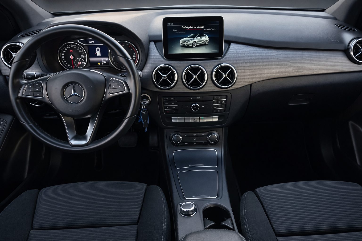 Mercedes-Benz B 180