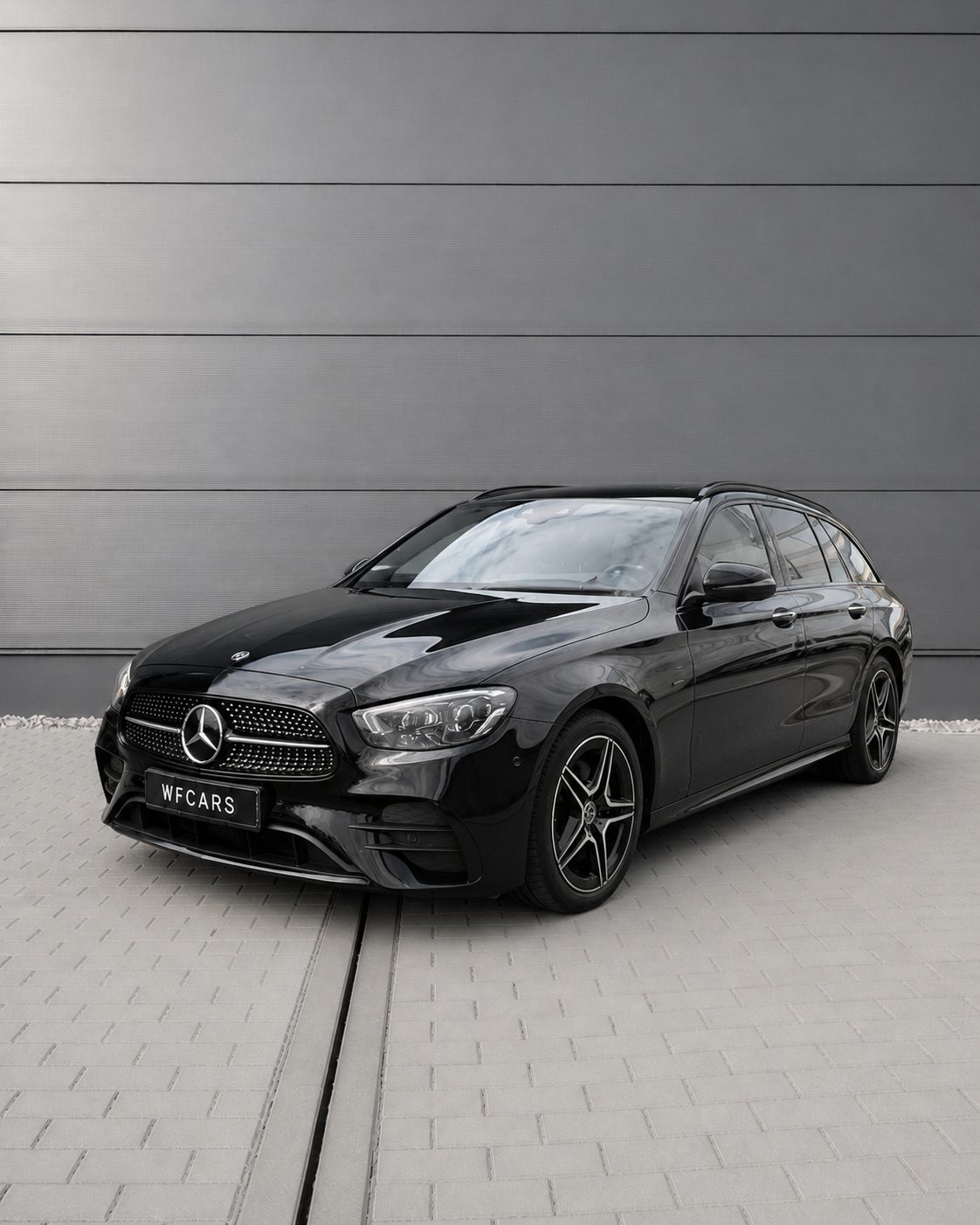Mercedes-Benz E300de AMG PACK NIGHT