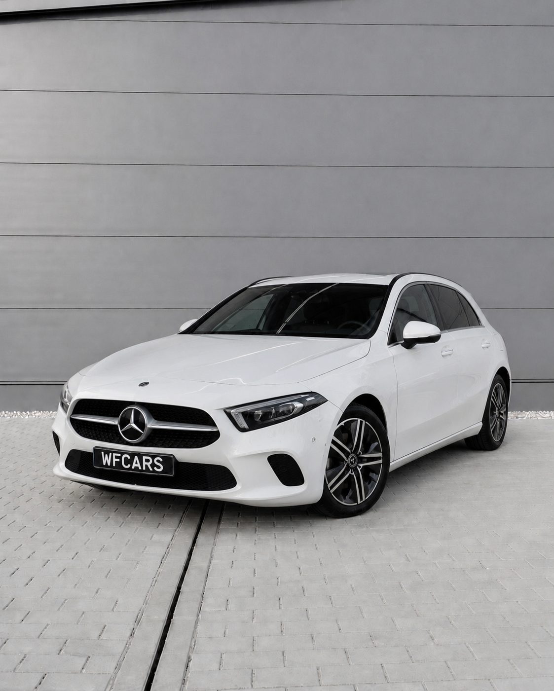 Mercedes-Benz A250e